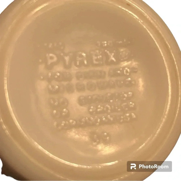 Vintage Pyrex Mugs - Picture 2 of 4